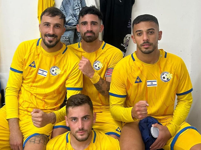 שחקני אתא בסיום (פייסבוק)